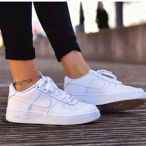 women's white air force 1